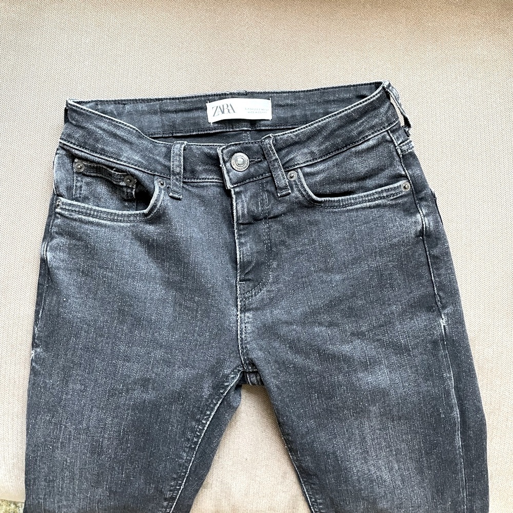 Zara The Skinny Jeans in Uptown Black